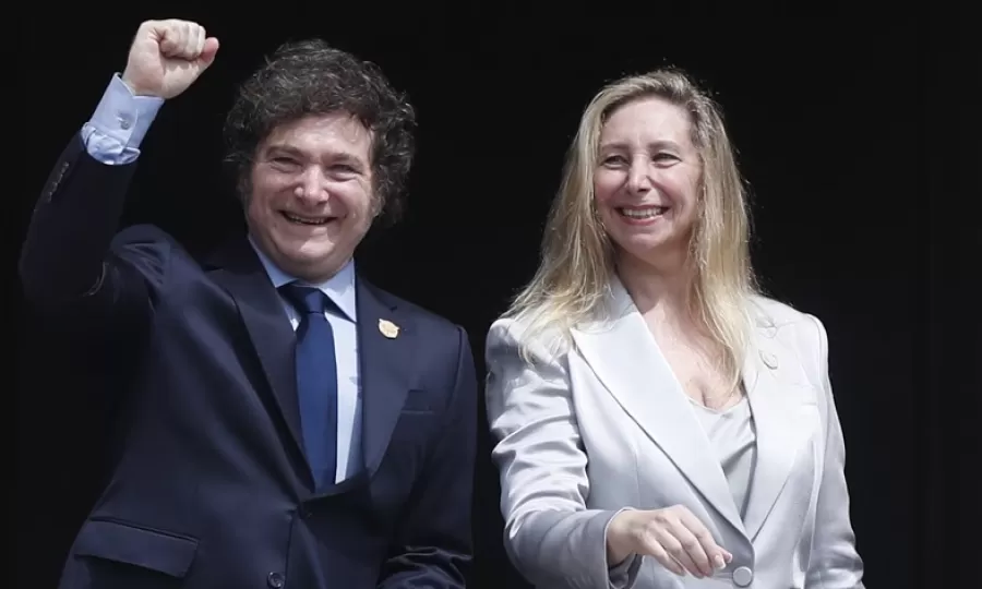 Denunciaron penalmente a Javier y Karina Milei por el uso &ldquo;sistem&aacute;tico&rdquo; de recursos p&uacute;blicos para viajes personales