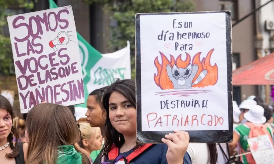 Organizaciones feministas convocaron a una marcha hacia Plaza de Mayo por el D&iacute;a de la Mujer