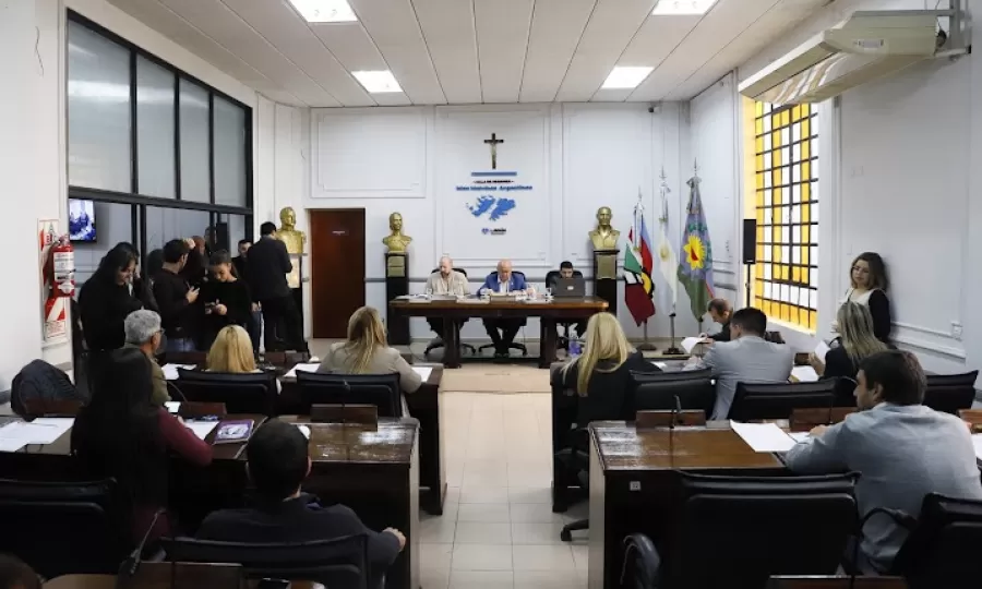 El HCD aprob&oacute; iniciativas vinculadas a Seguridad, Educaci&oacute;n, Salud y el fortalecimiento institucional