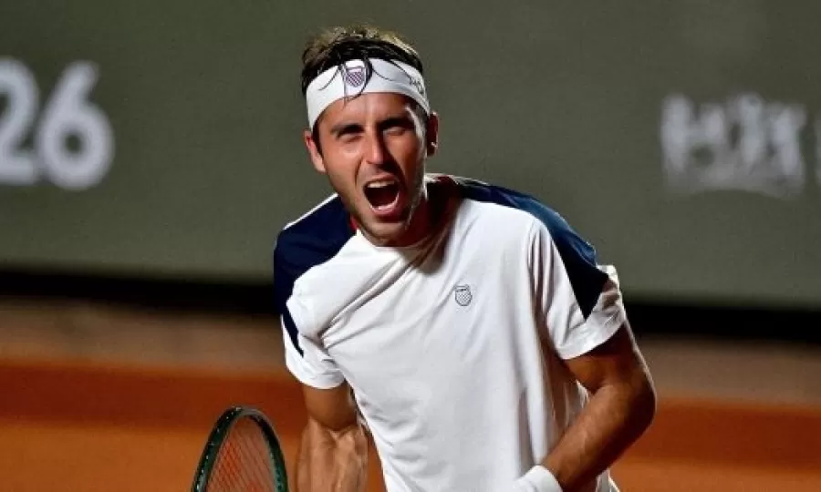 El argentino Tom&aacute;s Etcheverry avanz&oacute; a los octavos de final del Masters de Montecarlo y enfrentar&aacute; a Alcaraz