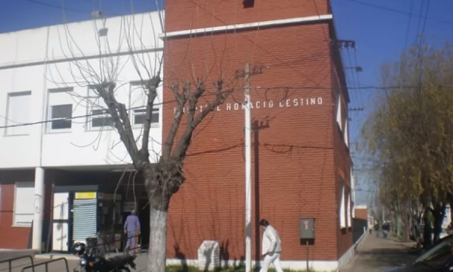 Detuvieron a una joven de 18 a&ntilde;os acusada de atacar a pu&ntilde;aladas a su novio tras una violenta discusi&oacute;n